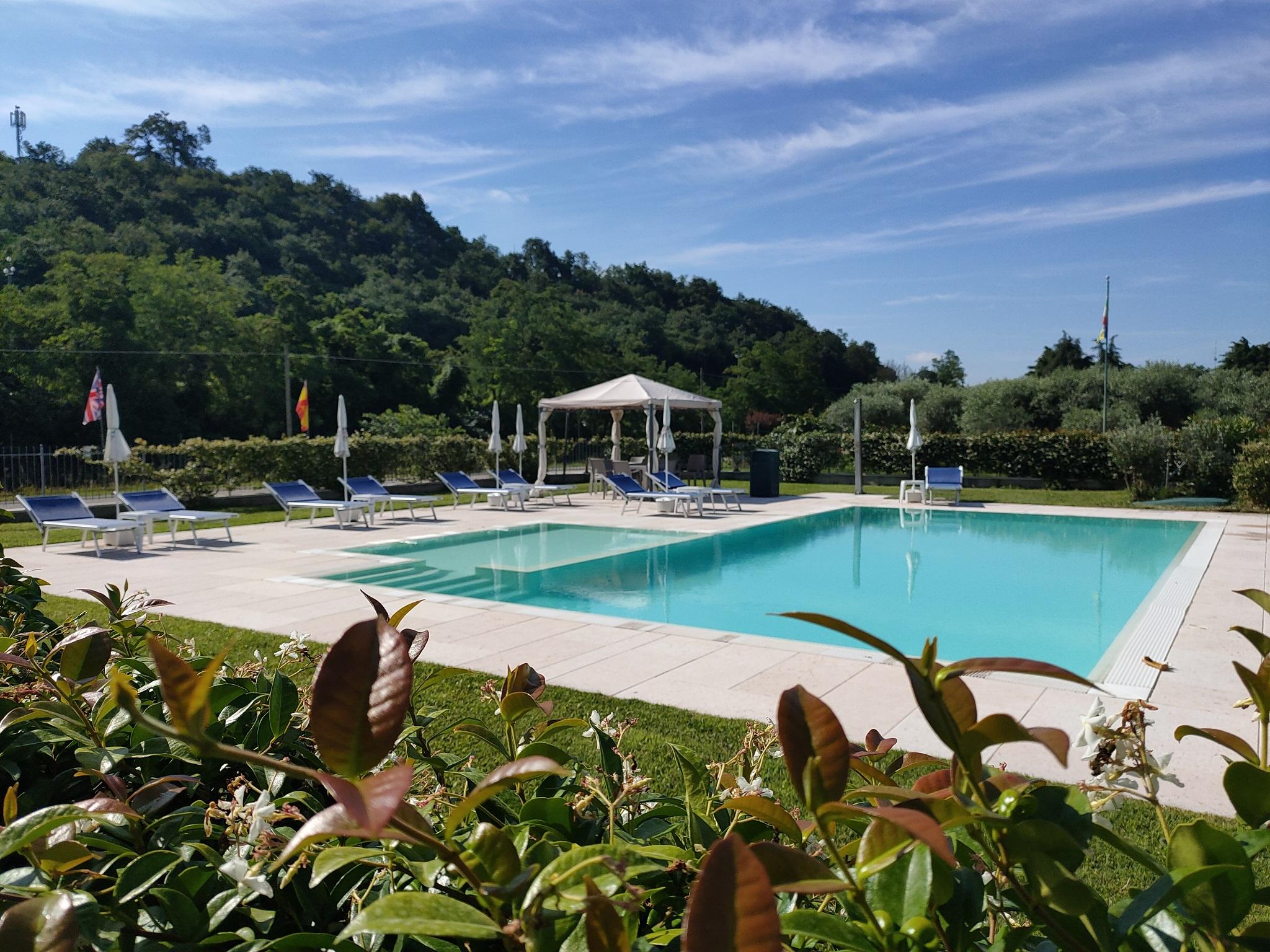 Hotel Agli Ulivi Valeggio sul Mincio Εξωτερικό φωτογραφία