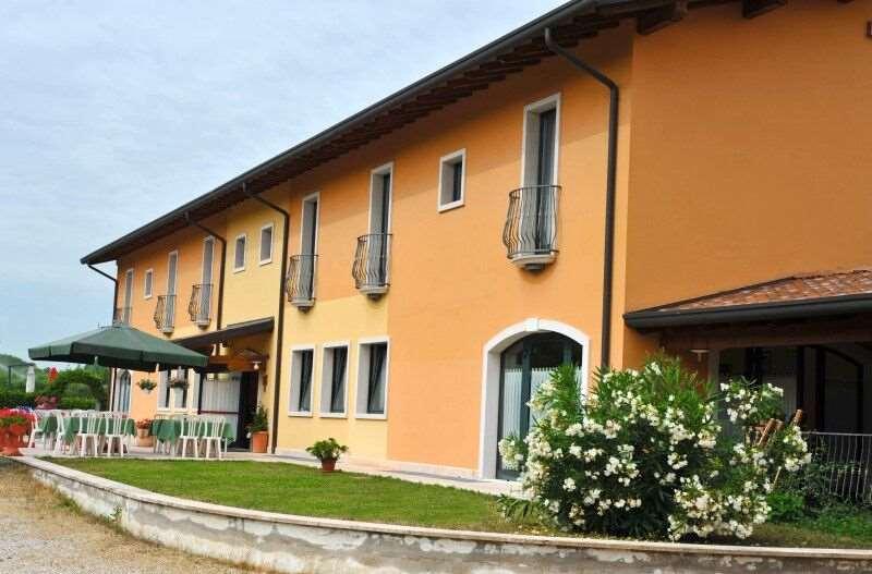 Hotel Agli Ulivi Valeggio sul Mincio Εξωτερικό φωτογραφία