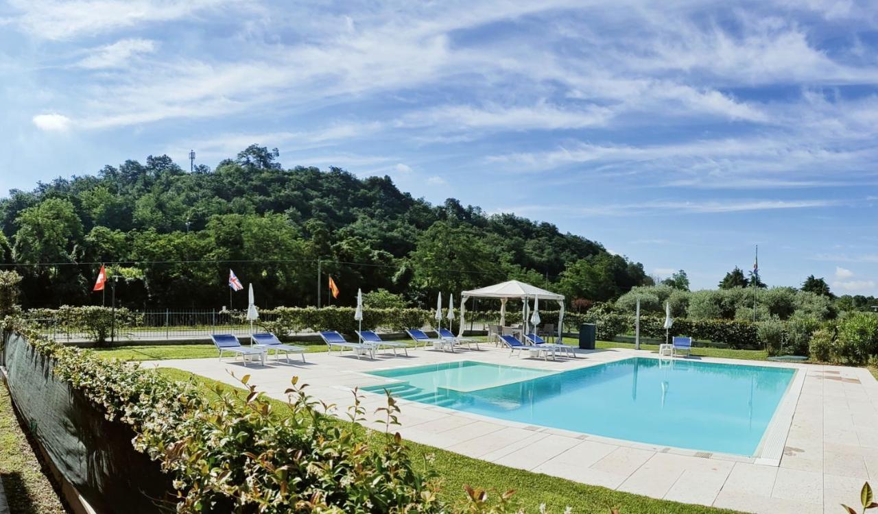 Hotel Agli Ulivi Valeggio sul Mincio Εξωτερικό φωτογραφία